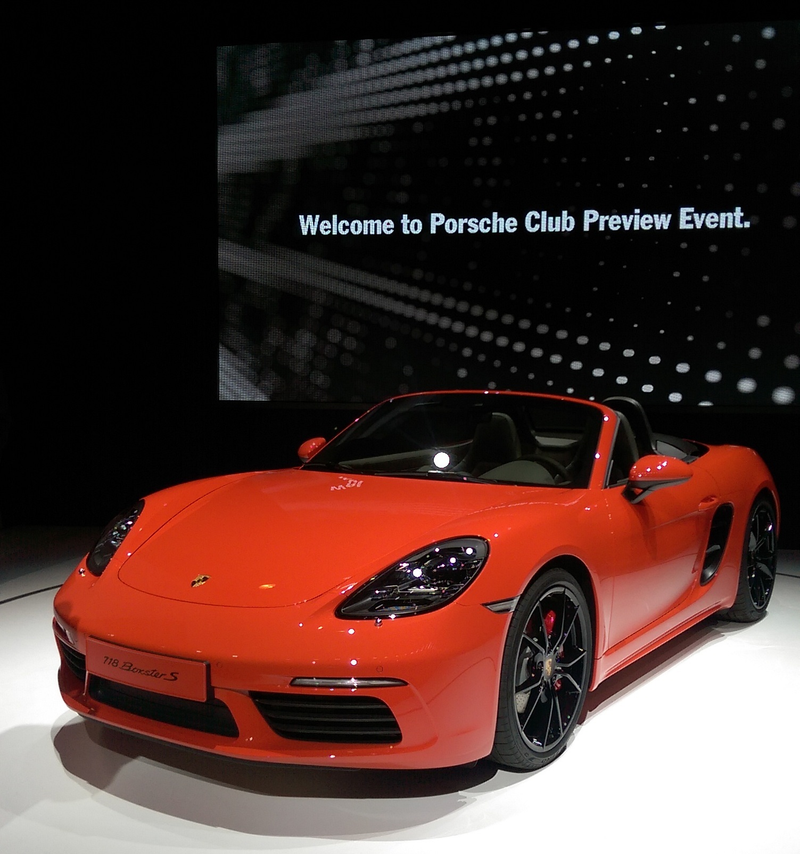 Illustration for article titled NY Auto Show pics